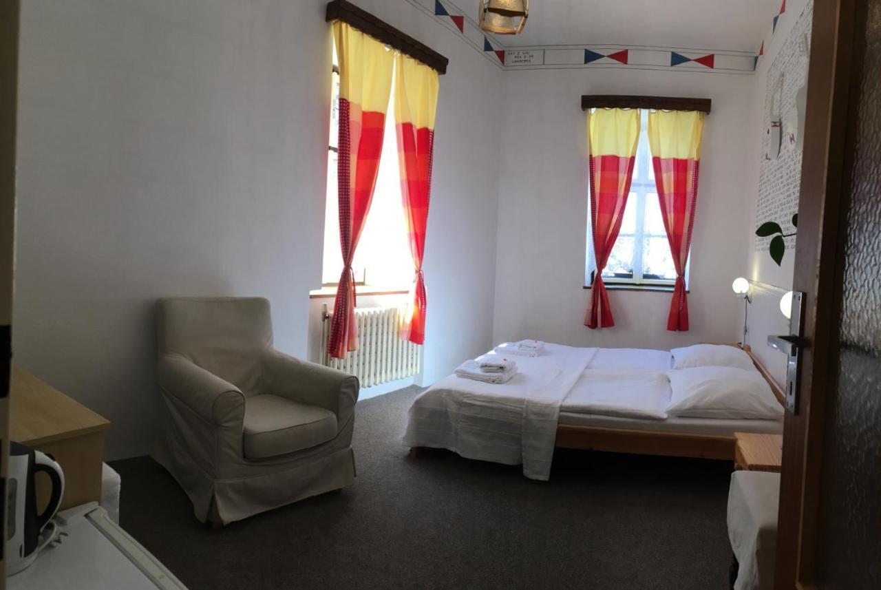 Pension Alfa & Whisky Pub Tábor Εξωτερικό φωτογραφία